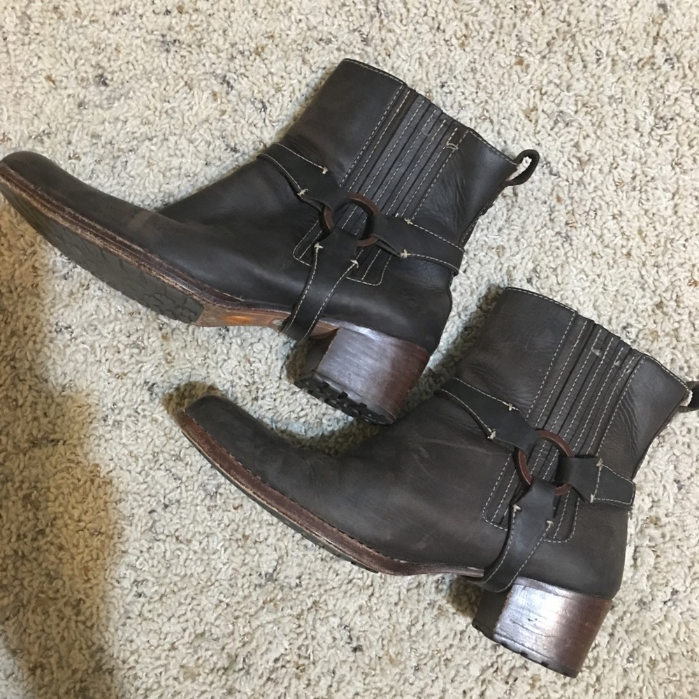 Timberland harness boots